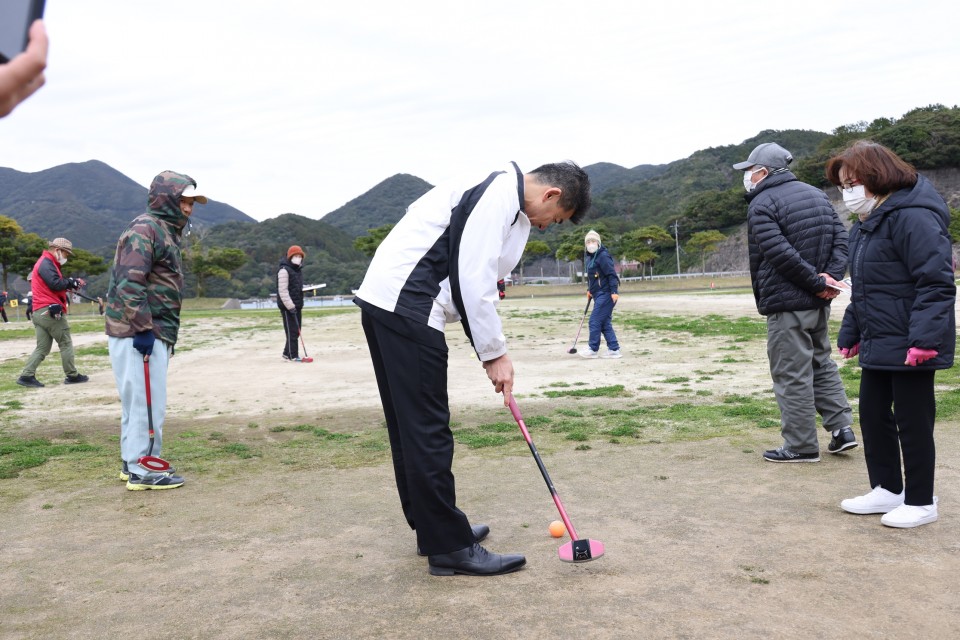 泉健太