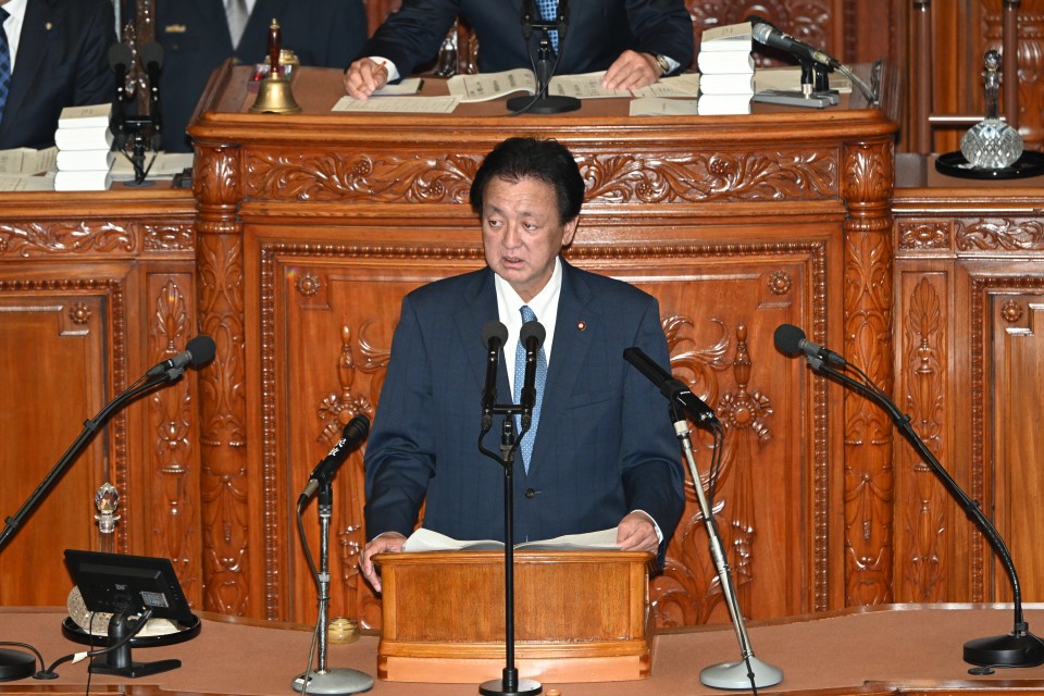衆院本会議 渡辺周
