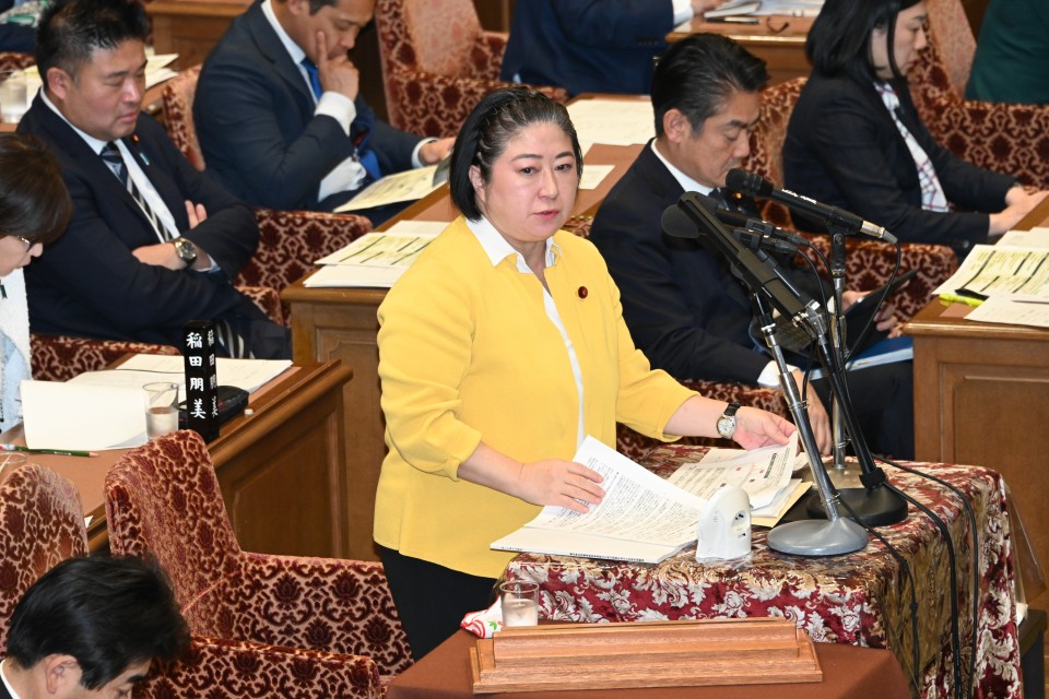 省庁別審査 予算委員会 小宮山泰子