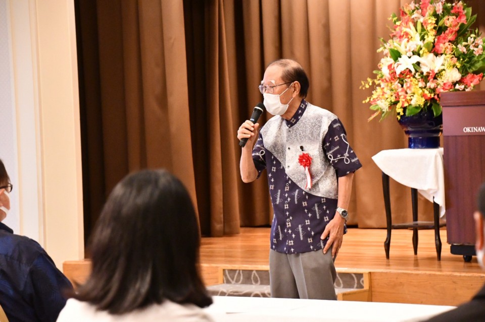 社会民主党 照屋寛徳衆院議員 1123沖縄 照屋さん.jpg
