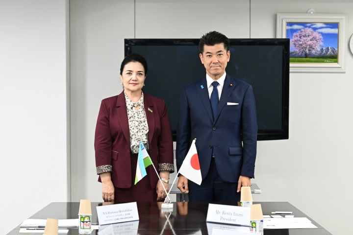泉健太　ウズベキスタン共和国訪日団