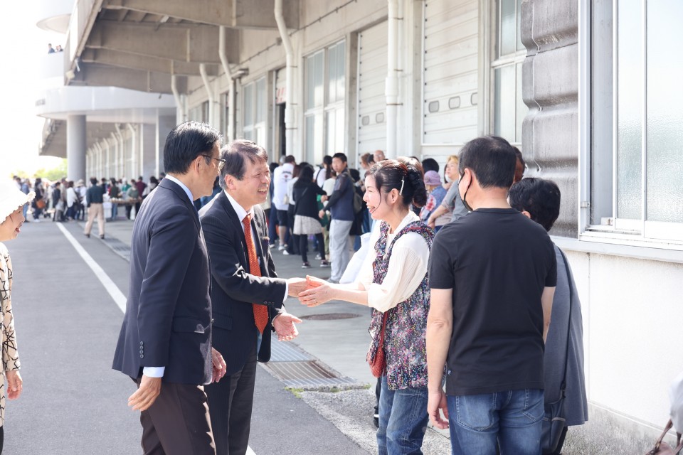 平岡秀夫 岡田克也