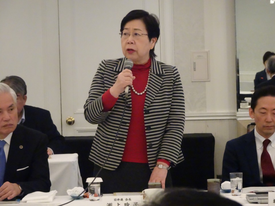 渕上玲子・日弁連会長 渕上会長2.JPG