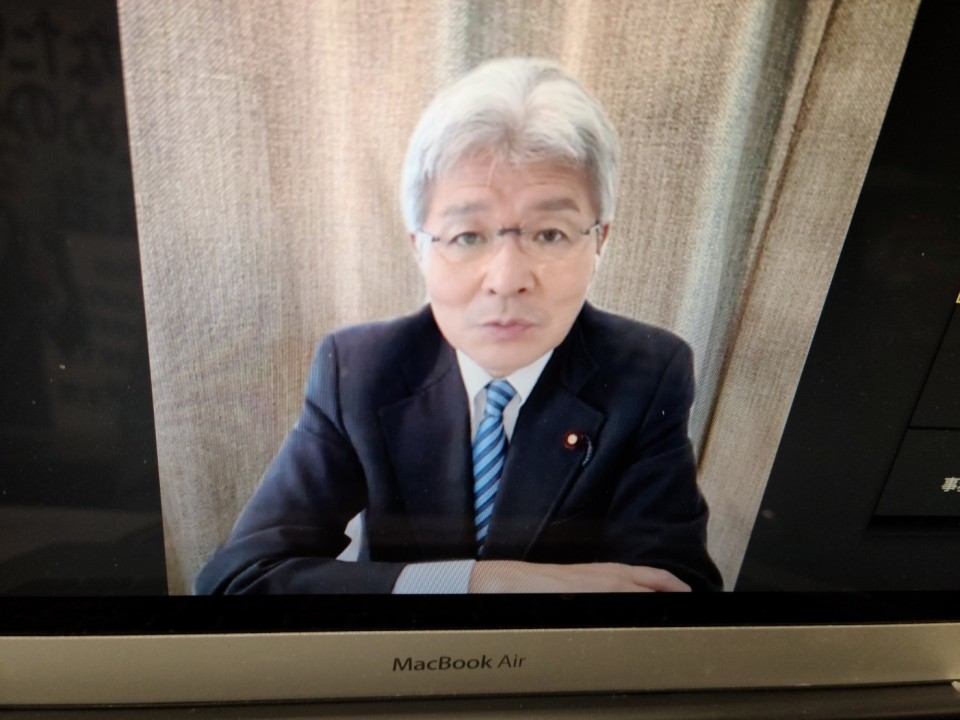 リモートで参加した逢坂本部長 20201223_130316_rsz.jpg