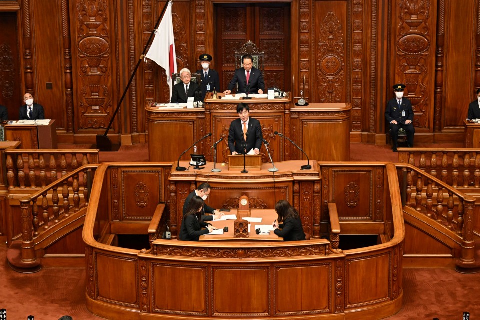 衆院本会議 本庄知史 重要経済安保情報保護・活用法案及びその修正案 経済安全保障推進法改正案