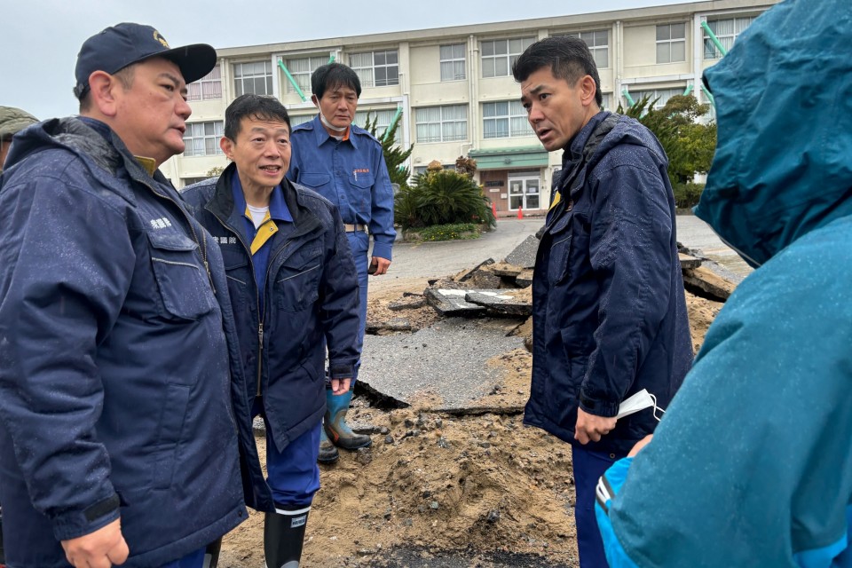 泉健太 近藤和也