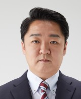 大石利彦