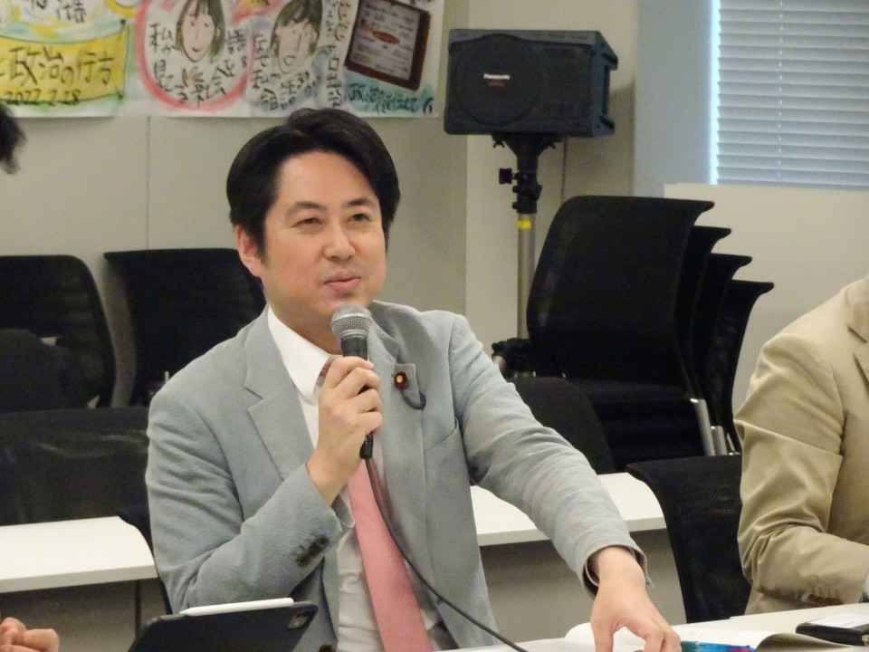 落合貴之