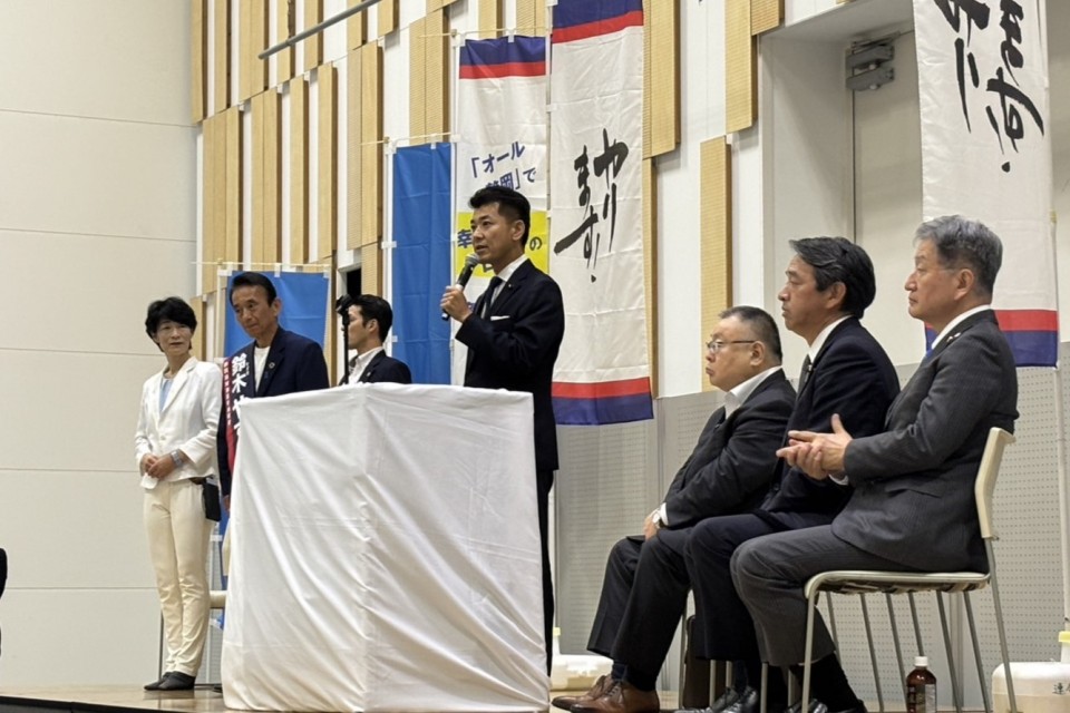 静岡県知事選 泉健太