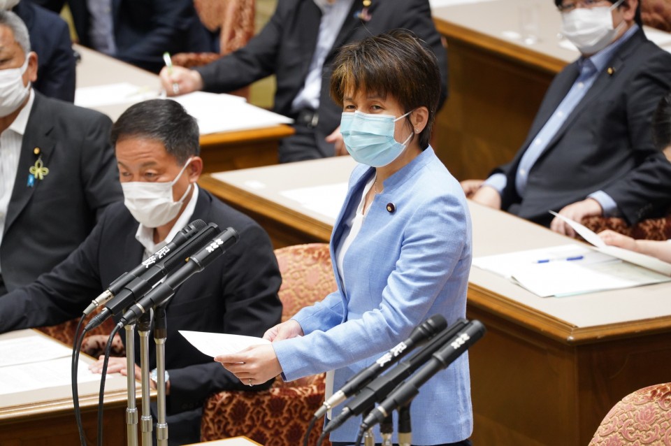 緊急事態宣言4府県追加加等について議運委で報告と質疑がおこなわれ、参院では吉川議員が質問に立った(7月30日) DSC08732_20210730_1538yoshikawa.jpg
