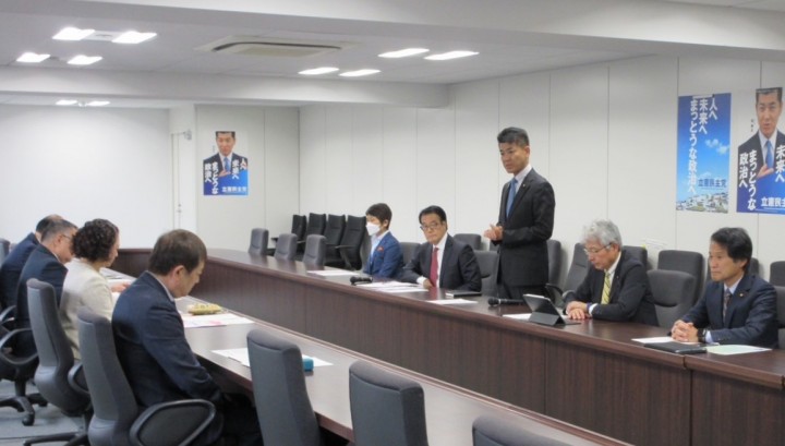 泉健太　岡田克也　西村智奈美　逢坂誠二　大串博志　連合