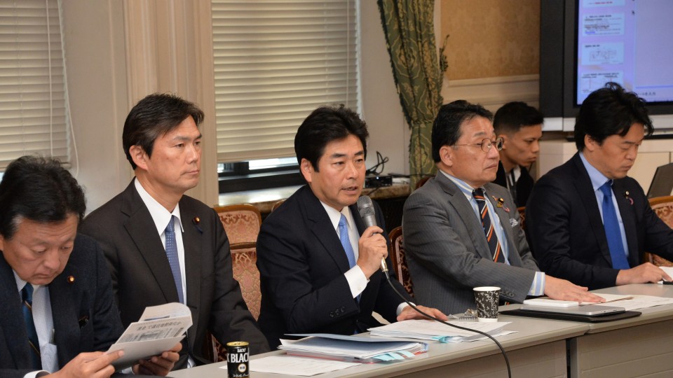 自民党派閥裏金調査チーム 山井和則