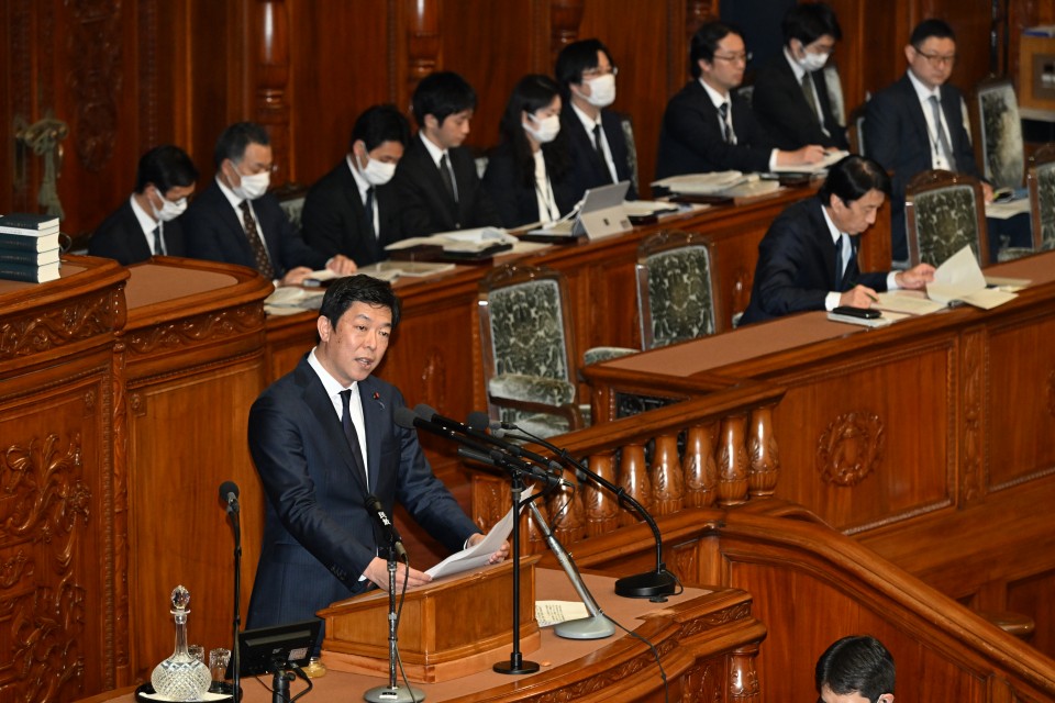 衆院本会議 荒井優 産業競争力強化法改正案