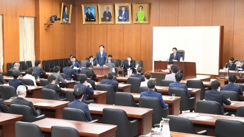 衆院政治改革特別委員会　落合貴之