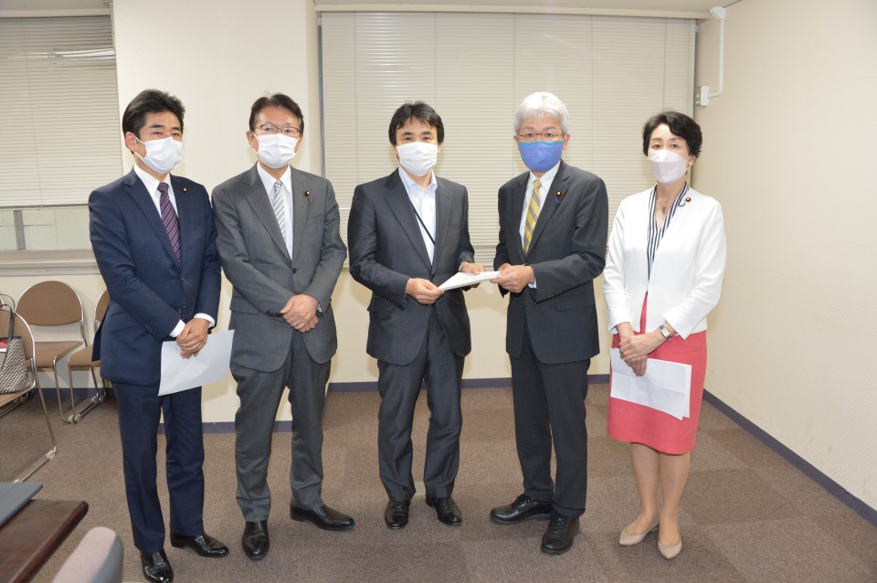 内閣官房への申し入れの様子 DSC_3508.JPG
