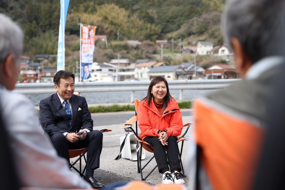 亀井亜紀子 枝野幸男