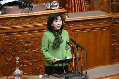 牧山ひろえ