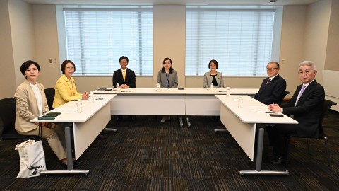 教育無償化　菊田真紀子　石垣のりこ　城井崇　中川正春　牧義夫　古賀千景　隠れ教育費