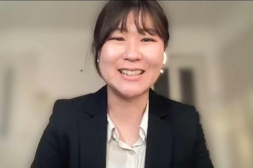 井上紗彩さん クリップボード08_re_rez.jpg