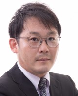 中田よしひさ