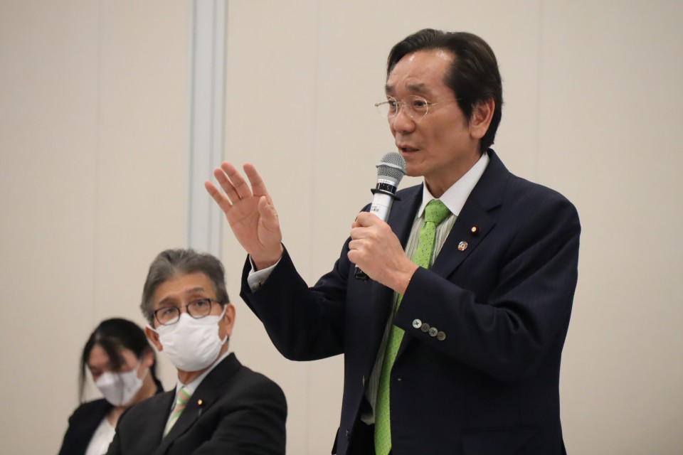 松木けんこう