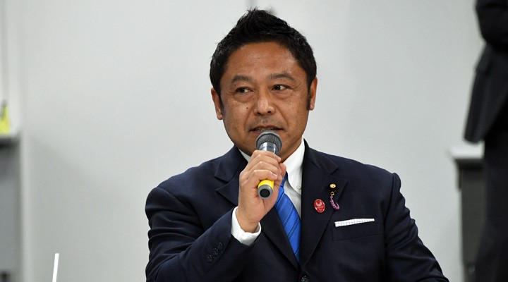 改正バリアフリー法について説明する横沢高徳PT副座長 20201130 172433.JPG