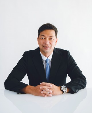 とぐち政志