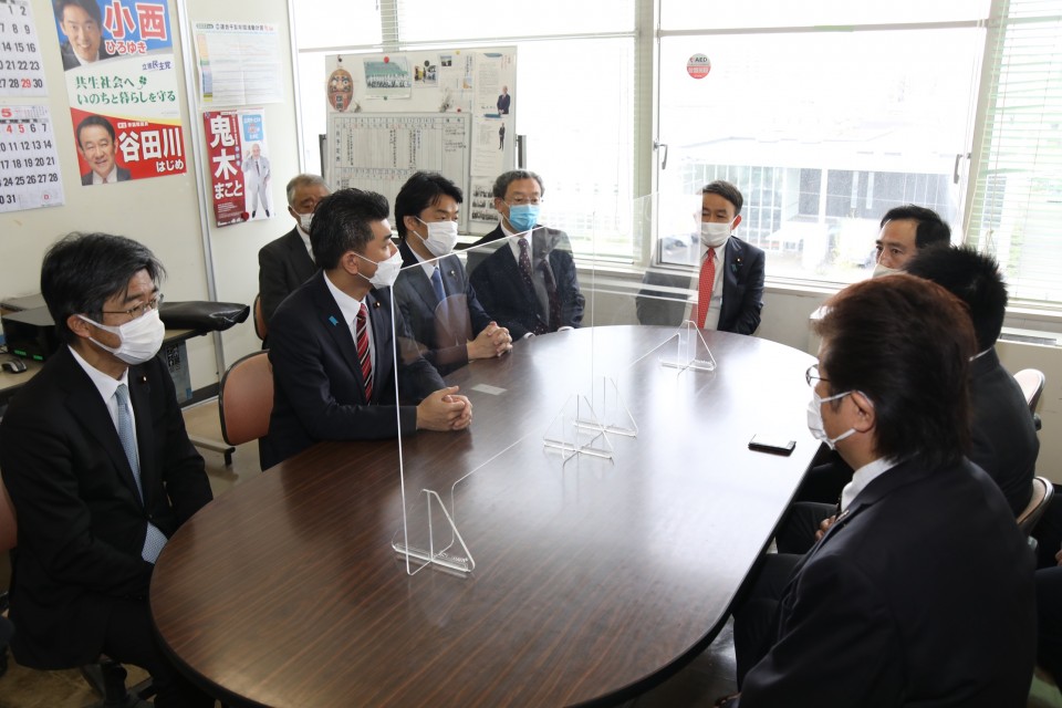 銚子市職員労働組合執行委員長らとの意見交換 20220418_094646_rez.JPG