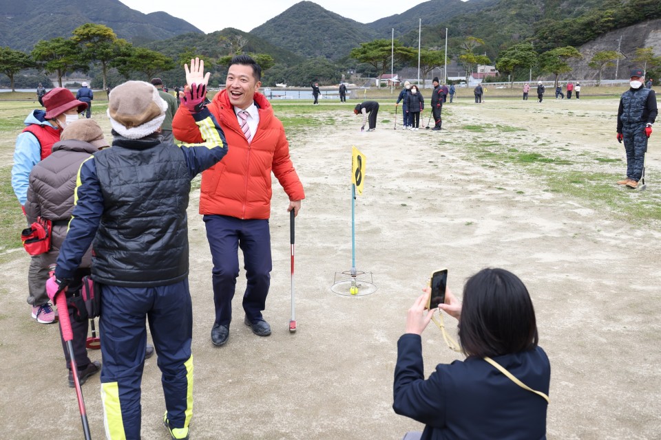 山田勝彦