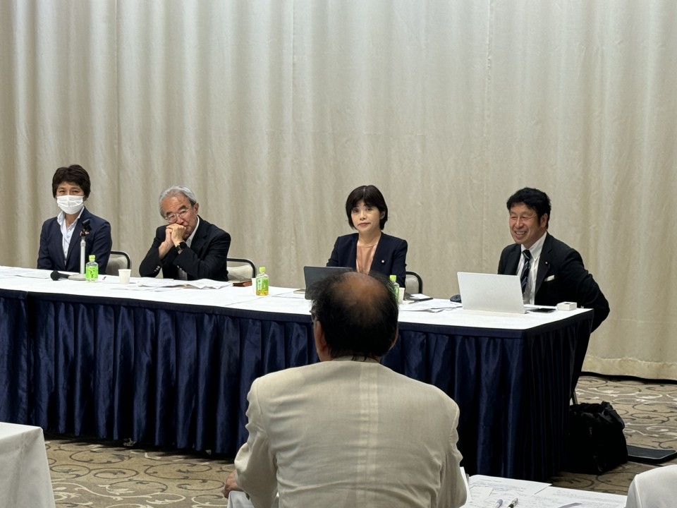 水俣病問題に関する国会報告 近藤昭一 西村智奈美 米山隆一 打越さく良