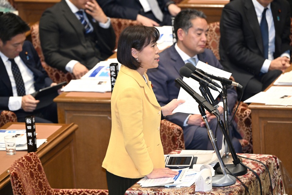 予算委員会 省庁別審査 岡本あき子