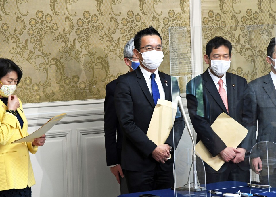 川内政務調査会長代行 20210122-130657川内博史.jpg