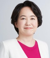 滝沢やすこ