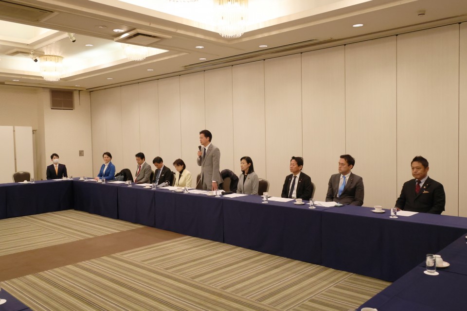 東日本大震災復興対策本部のメンバー 東日本大震災復興本部 玄葉光一郎 金子恵美 横沢たかのり 小熊慎司 山崎誠 吉田はるみ 岡本あき子 鈴木庸介 桜井周 馬場雄基