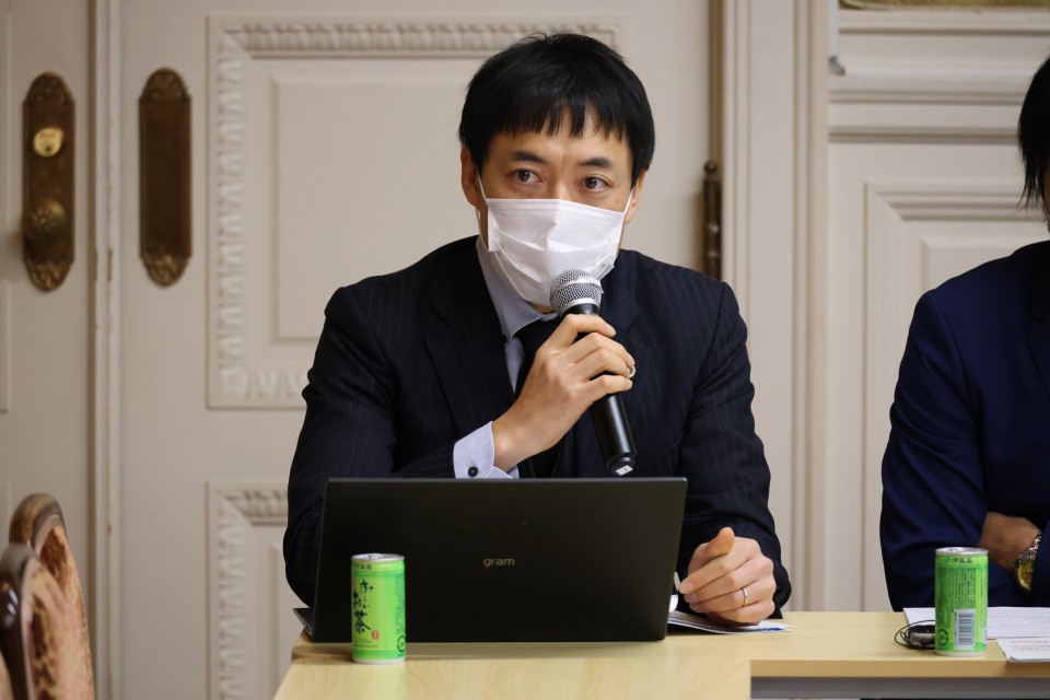 阿部克臣弁護士 20221227_153846_01_re_rez.JPG