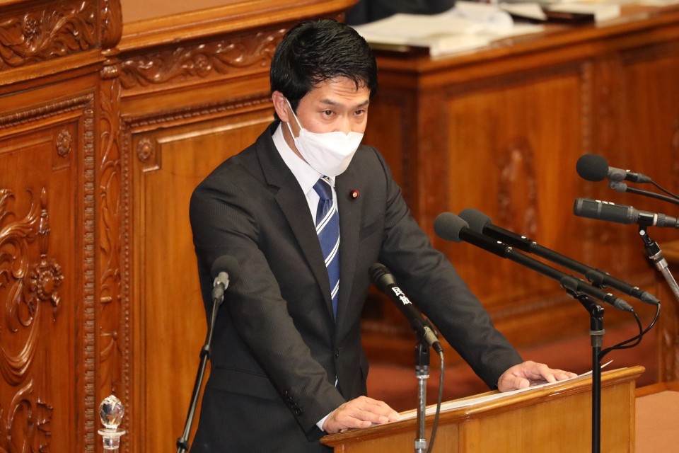 小川淳也.jpg