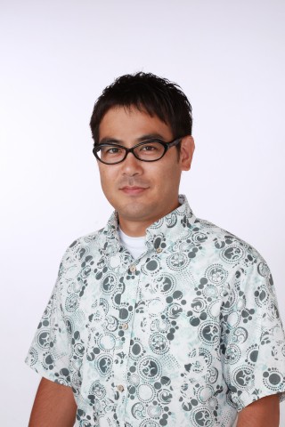 高安かつなり