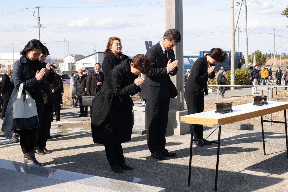 東日本大震災 泉健太 鎌田さゆり 石垣のりこ