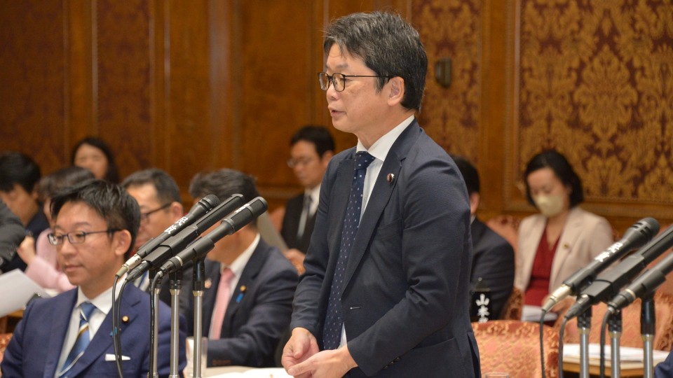 参院予算委員会 石橋通宏