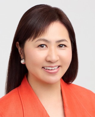 亀井亜紀子