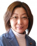 菊地ルツ