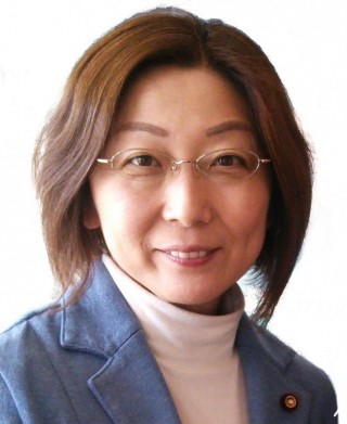 菊地ルツ