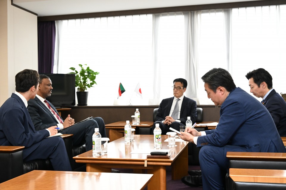 岡田克也 源馬謙太郎 神津たけし スーダン