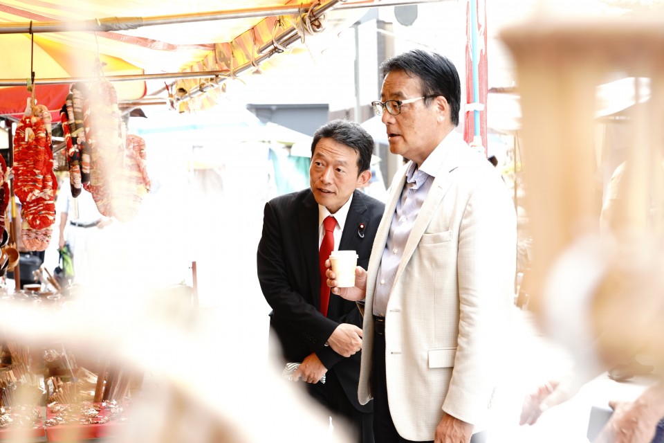 岡田克也　近藤和也