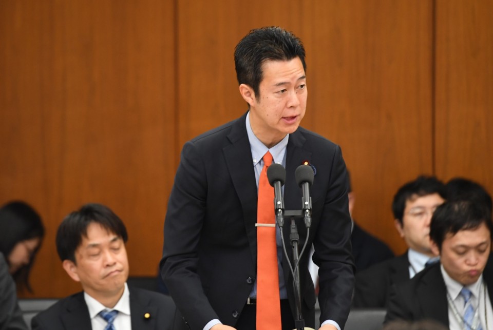 介護休業法等改正案 衆院厚生労働委員会 井坂信彦