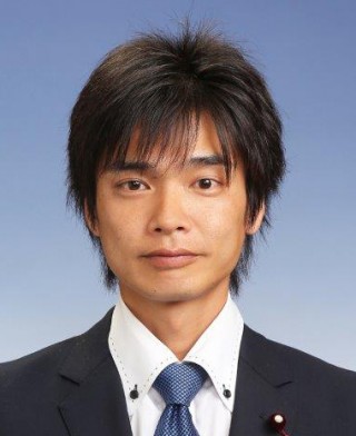 山下純