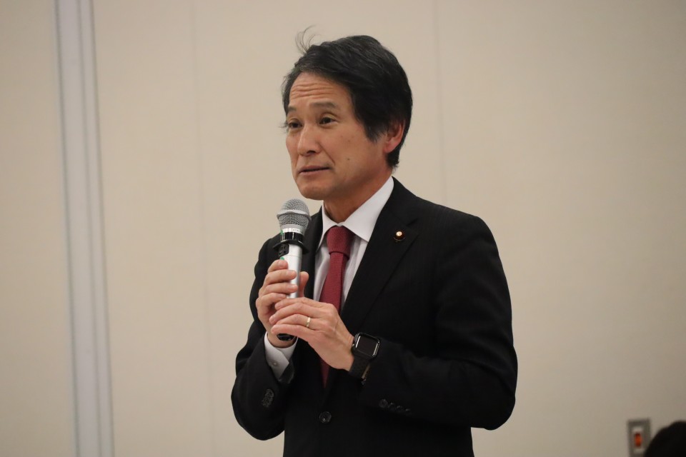 大串博志