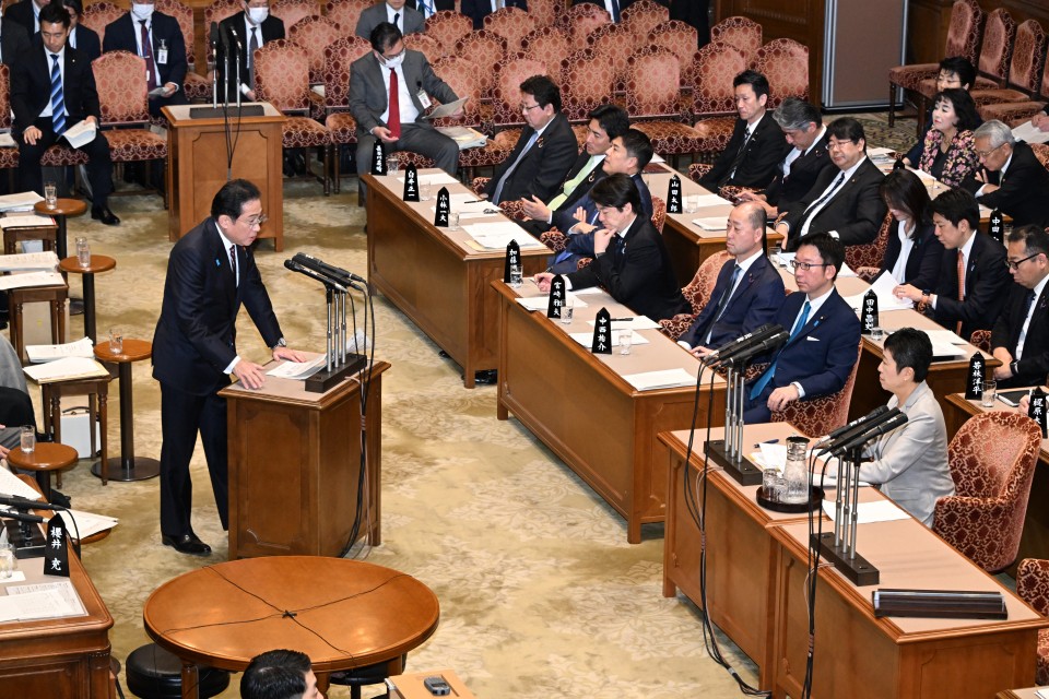 参院予算委員会 締めくくり質疑 辻元清美