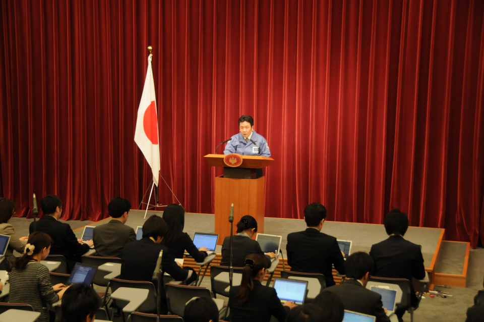 記者会見 (1).JPG