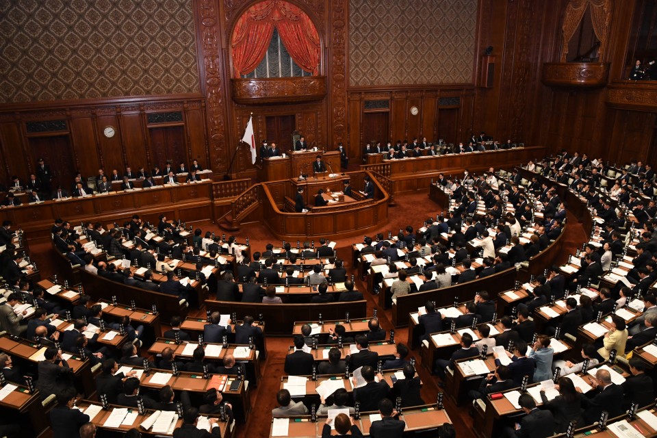 衆院本会議 小川淳也